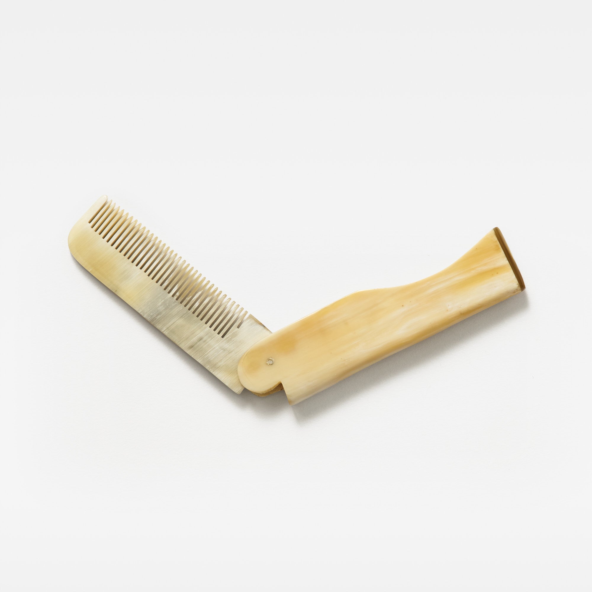 Folding Pocket Comb 7"